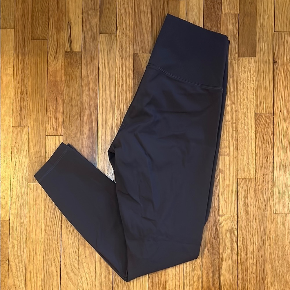 Everlane Perform Leggings